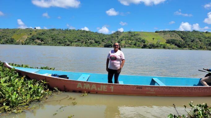 Eliane Faria de Souza, uma pescadora do nordeste do Brasil que combina as velhas tradições com ideias inovadoras para proteger o meio ambiente, é reconhecida pelo IICA como Líder da Ruralidade das Américas