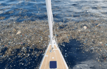 Paraíso ameaçado. Com a Voz dos Oceanos, Família Schurmann mergulha – literalmente – num mar de plástico