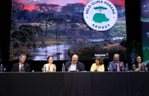 Selo Clima Paraná reconhece compromisso com desenvolvimento sustentável