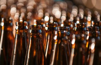 Vidro lidera a preferência do consumidor entre os materiais de embalagem