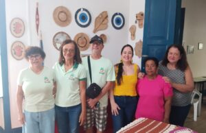 Cooperação, capacitação contínua e valorização do artesanato consolida grupo de artesãs de Além Paraíba