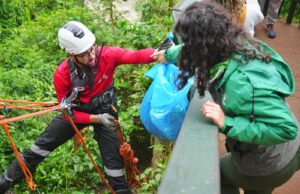 Parque Nacional do Iguaçu inicia mês do Meio Ambiente com retirada de 360 quilos de resíduos do Rio Iguaçu