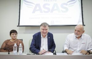 Secretaria e sindicato firmam acordo para capacitar empresas portuárias sobre inclusão profissional