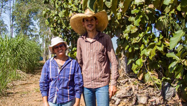 Mars-Produtor-Gleison-Rodrigues-e-sua-familia-encontraram-no-acompanhamento-tecnico-uma-oportunidade-de-aprimorar-diferentes-aspectos-da-propriedade Grande